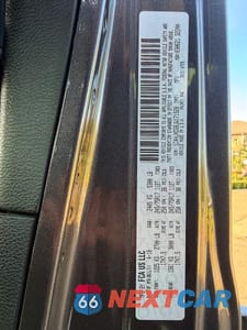 Zdjęcie 10 z 10 samochodu: 2018 JEEP WRANGLER UNLIMITED SPORT VIN:1C4HJXDG8JW171528 - miniatura