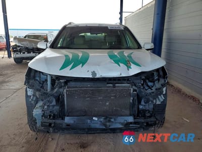 Piąte zdjęcie samochodu w środku: 2013 KIA SORENTO EX VIN:5XYKU3A20DG317887 - miniatura