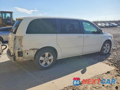 Trzecie zdjęcie samochodu z tyłu: 2013 DODGE GRAND CARAVAN SE VIN:2C4RDGBG6DR731705 - miniatura