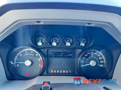 Zdjęcie 8 z 10 samochodu: 2016 FORD F250 SUPER DUTY VIN:1FT7X2B6XGEC08875 - miniatura