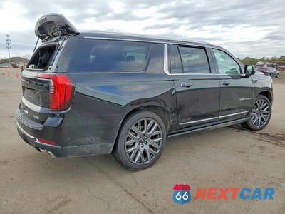 Trzecie zdjęcie samochodu z tyłu: 2025 GMC YUKON XL DENALI ULTIMATE VIN:1GKS2KRL9SR411430 - miniatura