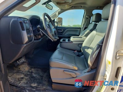 Zdjęcie 7 z 12 samochodu: 2015 CHEVROLET SILVERADO C2500 HEAVY DUTY VIN:1GB2CUEG9FZ521109 - miniatura