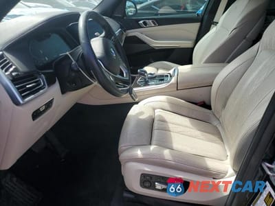 Zdjęcie 7 z 13 samochodu: 2021 BMW X5 SDRIVE 40I VIN:5UXCR4C04M9E91973 - miniatura
