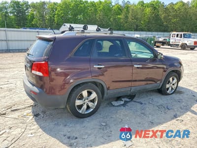 Trzecie zdjęcie samochodu z tyłu: 2012 KIA SORENTO EX VIN:5XYKUDA6XCG251176 - miniatura