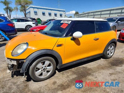 2017 MINI COOPER WMWXP5C34H2G61057 - główne zdjęcie licytacji z USA - miniatura