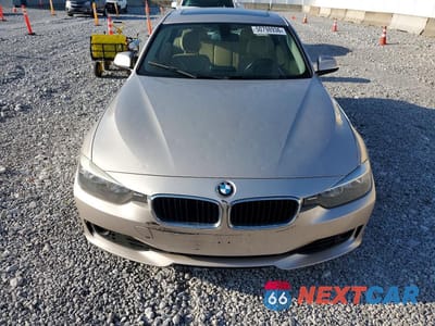 Piąte zdjęcie samochodu w środku: 2013 BMW 328 XI SULEV VIN:WBA3B5G56DNS01400 - miniatura