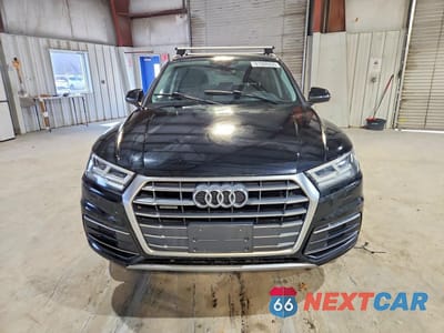 Piąte zdjęcie samochodu w środku: 2018 AUDI Q5 PREMIUM PLUS VIN:WA1BNAFY1J2001686 - miniatura