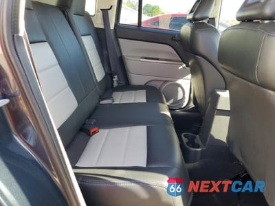 Zdjęcie 11 z 13 samochodu: 2007 JEEP COMPASS LIMITED VIN:1J8FF57WX7D165887 - miniatura