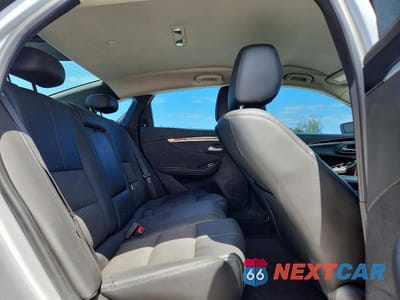 Zdjęcie 10 z 12 samochodu: 2018 CHEVROLET IMPALA LT VIN:2G1105SA9J9177489 - miniatura