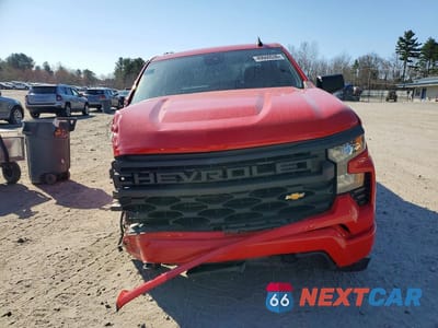 Piąte zdjęcie samochodu w środku: 2022 CHEVROLET SILVERADO K1500 CUSTOM VIN:1GCPDBEK5NZ528340 - miniatura