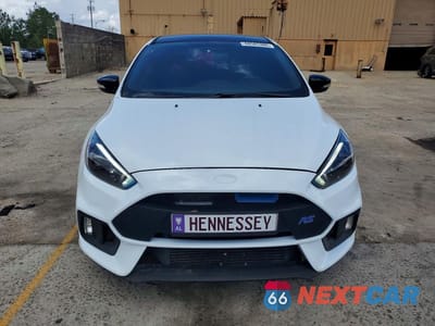 Piąte zdjęcie samochodu w środku: 2016 FORD FOCUS RS VIN:WF0DP3TH0G4116007 - miniatura