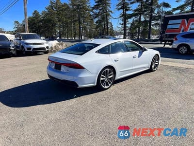 Czwarte zdjęcie samochodu z boku: 2021 AUDI A7 E PRESTIGE VIN:WAUVPBF22MN083202 - miniatura