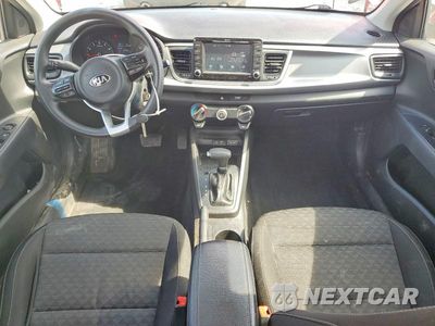 Zdjęcie 8 z 12 samochodu: 2020 KIA RIO VIN:3KPA24AD9LE320307 - miniatura