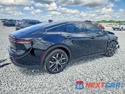 Trzecie zdjęcie samochodu z tyłu: 2026 TOYOTA CROWN XLE VIN:JTDAAAAF1T3042934 - miniatura