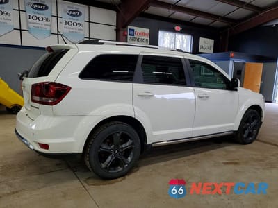 Trzecie zdjęcie samochodu z tyłu: 2018 DODGE JOURNEY CROSSROAD VIN:3C4PDDGG2JT278237 - miniatura