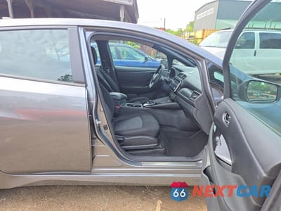 Piąte zdjęcie samochodu w środku: 2023 NISSAN LEAF SV PLUS VIN:1N4CZ1CV4PC558934 - miniatura