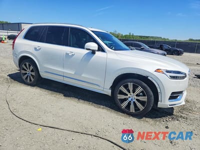Czwarte zdjęcie samochodu z boku: 2020 VOLVO XC90 T6 INSCRIPTION VIN:YV4A221LXL1607585 - miniatura