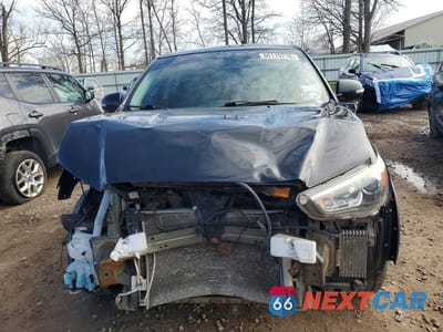 Piąte zdjęcie samochodu w środku: 2017 MITSUBISHI OUTLANDER SPORT ES VIN:JA4AR3AW1HZ045061 - miniatura