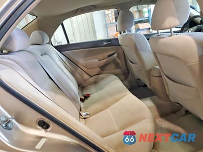 Zdjęcie 10 z 12 samochodu: 2005 HONDA ACCORD LX VIN:1HGCM56475A066394 - miniatura