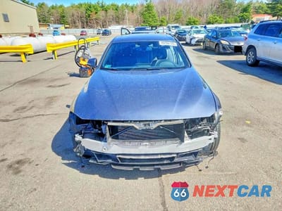 Piąte zdjęcie samochodu w środku: 2018 BMW 330 XI VIN:WBA8D9G50JNU67093 - miniatura