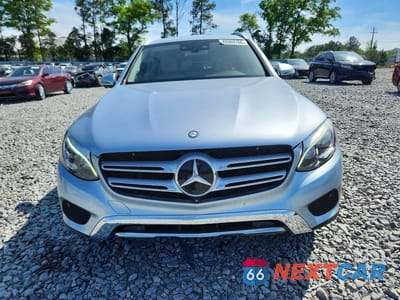 Piąte zdjęcie samochodu w środku: 2017 MERCEDES-BENZ GLC 300 4MATIC VIN:WDC0G4KB6HF234485 - miniatura
