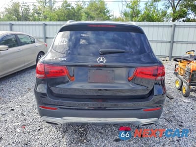 Zdjęcie 6 z 12 samochodu: 2021 MERCEDES-BENZ GLC 300 VIN:W1N0G8DB4MF883375 - miniatura