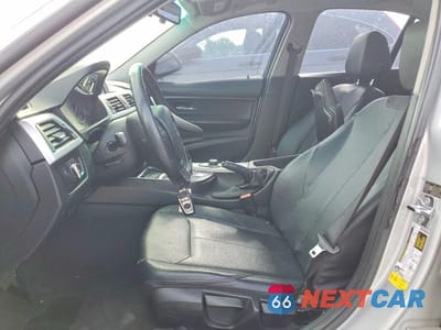 Zdjęcie 7 z 11 samochodu: 2012 BMW 328 I VIN:WBA3A5G52CNP17433 - miniatura