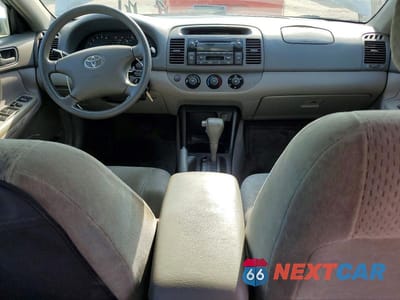 Zdjęcie 8 z 12 samochodu: 2002 TOYOTA CAMRY VIN:4T1BE32K22U035818 - miniatura