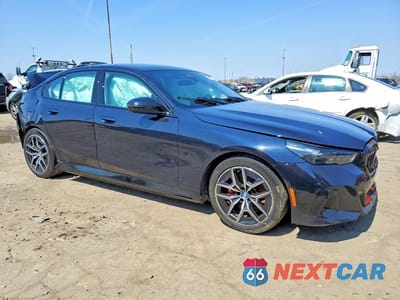 Czwarte zdjęcie samochodu z boku: 2024 BMW I5 EDRIVE 40 VIN:WBY33FK05RCR45170 - miniatura