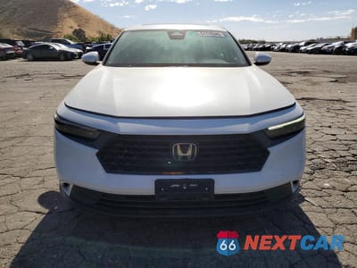 Piąte zdjęcie samochodu w środku: 2024 HONDA ACCORD EX VIN:1HGCY1F31RA037936 - miniatura