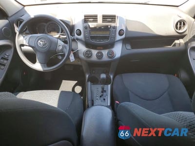 Zdjęcie 8 z 14 samochodu: 2007 TOYOTA RAV4 SPORT VIN:JTMZK32V476007214 - miniatura