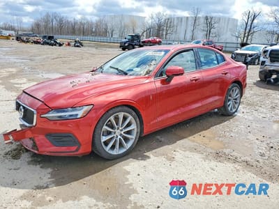 2020 VOLVO S60 T6 MOMENTUM 7JRA22TK4LG066765 - główne zdjęcie licytacji z USA - miniatura