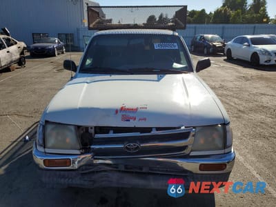 Piąte zdjęcie samochodu w środku: 1997 TOYOTA TACOMA BASE VIN:4TAVL52N4VZ327647 - miniatura