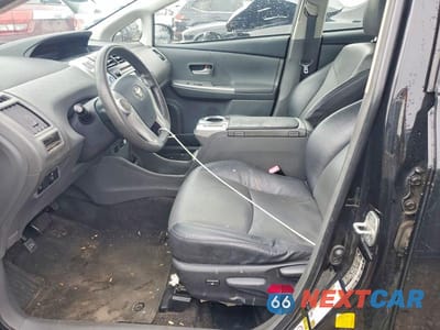 Zdjęcie 7 z 12 samochodu: 2012 TOYOTA PRIUS V FIVE VIN:JTDZN3EUXC3040112 - miniatura