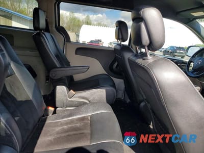 Zdjęcie 11 z 13 samochodu: 2018 DODGE GRAND CARAVAN SE VIN:2C4RDGBG9JR175790 - miniatura