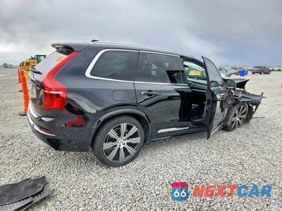 Trzecie zdjęcie samochodu z tyłu: 2022 VOLVO XC90 T6 INSCRIPTION VIN:YV4A221L6N1813909 - miniatura