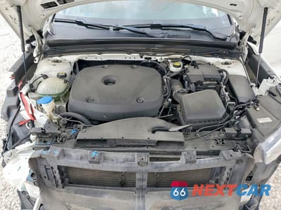 Zdjęcie 12 z 14 samochodu: 2019 VOLVO XC40 T5 MOMENTUM VIN:YV4162UK7K2052370 - miniatura