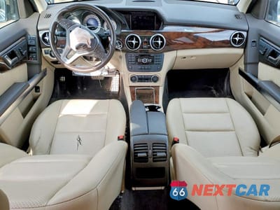 Zdjęcie 8 z 14 samochodu: 2015 MERCEDES-BENZ GLK 250 BLUETEC VIN:WDCGG0EB7FG425326 - miniatura
