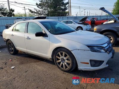 Czwarte zdjęcie samochodu z boku: 2010 FORD FUSION SE VIN:3FAHP0HA3AR413288 - miniatura