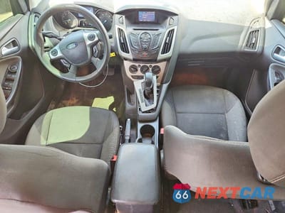 Zdjęcie 8 z 11 samochodu: 2013 FORD FOCUS SE VIN:1FADP3F21DL359875 - miniatura