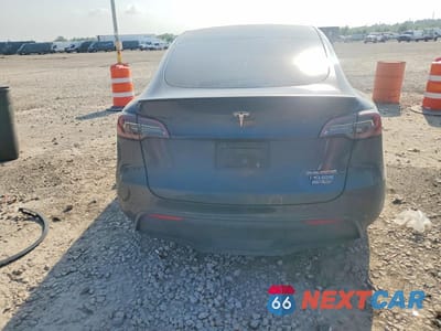 Zdjęcie 6 z 12 samochodu: 2024 TESLA MODEL Y VIN:7SAYGDEF5RA308377 - miniatura