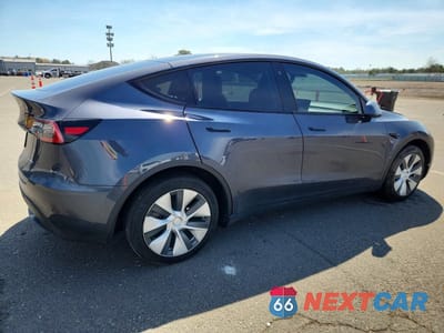 Trzecie zdjęcie samochodu z tyłu: 2020 TESLA MODEL Y VIN:5YJYGDEE9LF044949 - miniatura