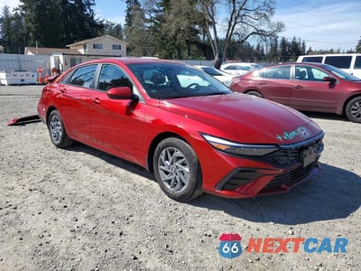 Czwarte zdjęcie samochodu z boku: 2025 HYUNDAI ELANTRA HYBRID BLUE VIN:KMHLM4DJ4SU165956 - miniatura