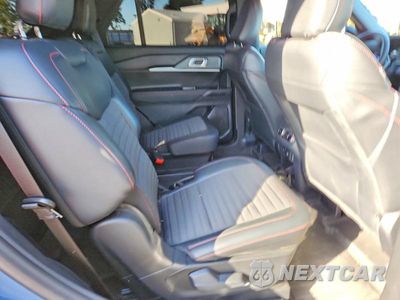 Zdjęcie 11 z 13 samochodu: 2025 FORD EXPLORER ST-LINE VIN:1FMUK8KH6SGC64097 - miniatura