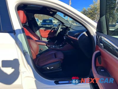 Piąte zdjęcie samochodu w środku: 2021 BMW X4 XDRIVE30I VIN:5UX2V1C08M9G98579 - miniatura