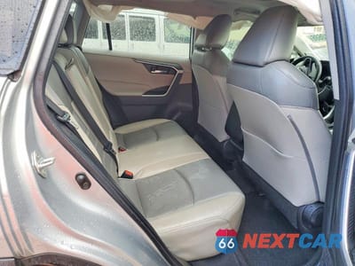 Zdjęcie 10 z 12 samochodu: 2021 TOYOTA RAV4 XLE PREMIUM VIN:2T3C1RFV4MW183924 - miniatura