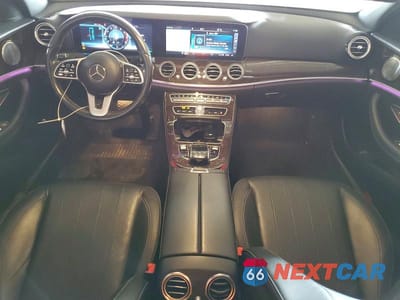 Zdjęcie 8 z 12 samochodu: 2020 MERCEDES-BENZ E 450 4MATIC VIN:WDDZF6JB6LA755263 - miniatura