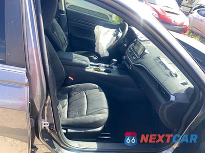 Piąte zdjęcie samochodu w środku: 2023 NISSAN ALTIMA S VIN:1N4BL4BV1PN386270 - miniatura