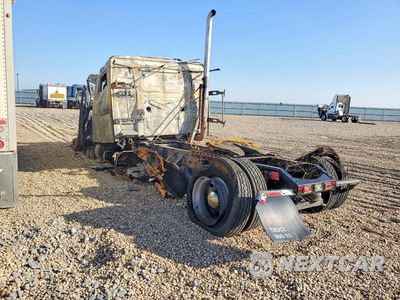 Trzecie zdjęcie samochodu z tyłu: 2021 VOLVO VNL SEMI TRUCK VIN:4V4NC9EH4MN273228 - miniatura