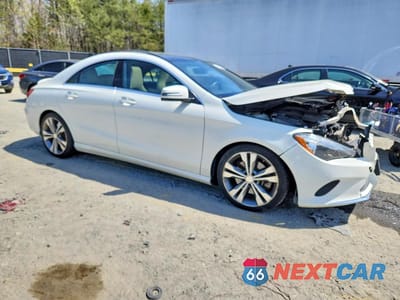 Czwarte zdjęcie samochodu z boku: 2017 MERCEDES-BENZ CLA 250 4MATIC VIN:WDDSJ4GB9HN429310 - miniatura